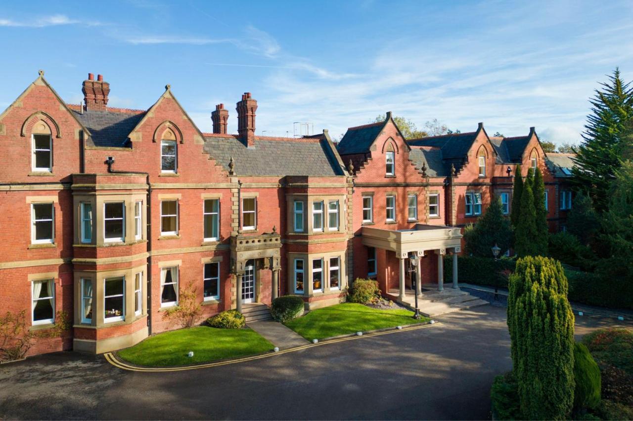 Delta Hotels By Marriott Preston Престън Екстериор снимка