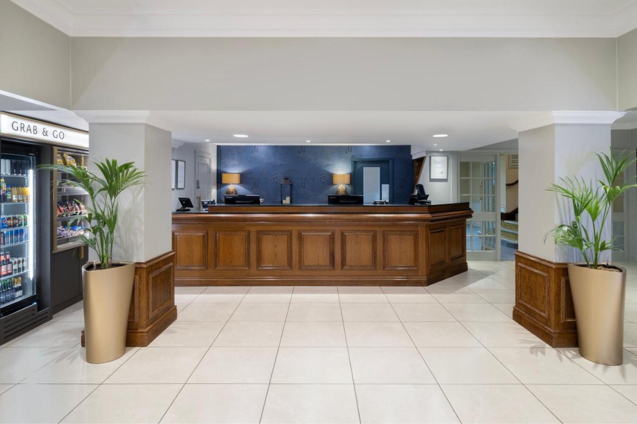 Delta Hotels By Marriott Preston Престън Екстериор снимка