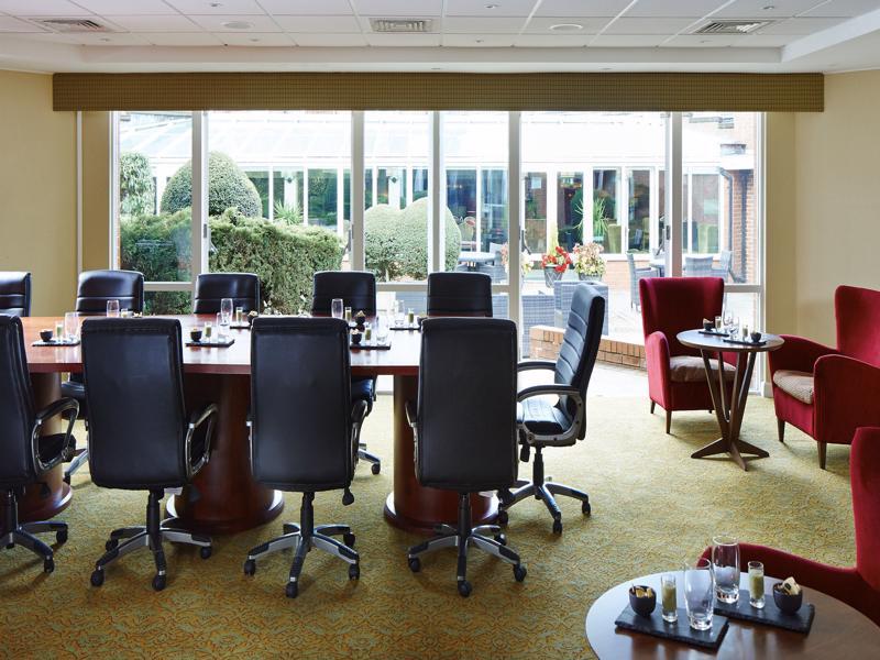 Delta Hotels By Marriott Preston Престън Екстериор снимка